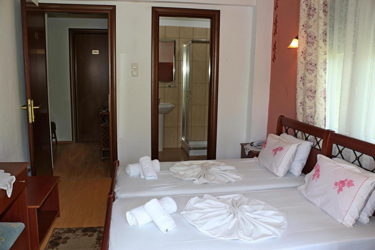 Kristal Hotel Prinos  Bagian luar foto
